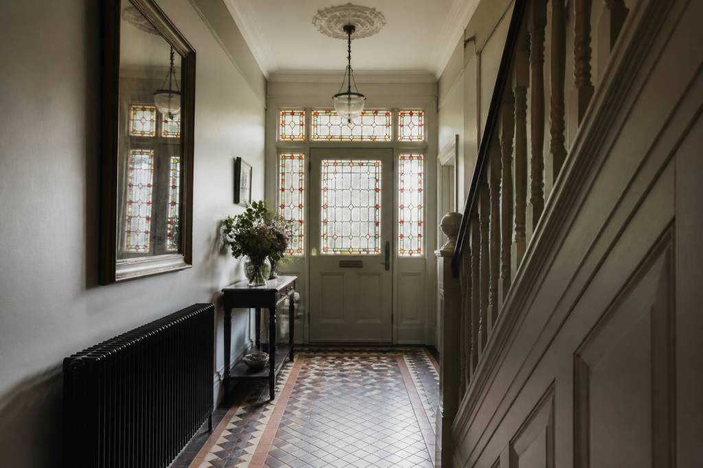 1930s hallways: original design ideas for a timeless home